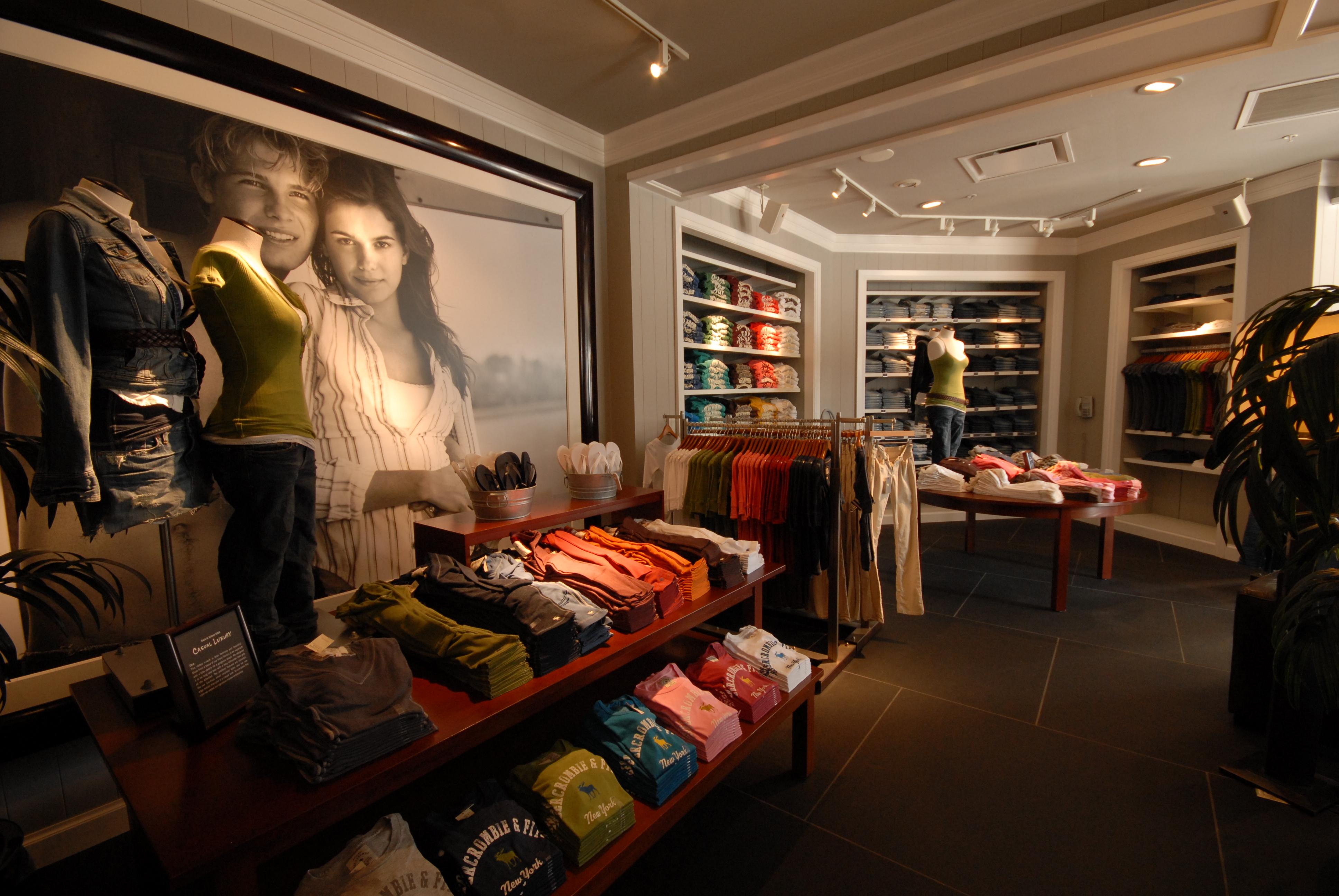 Abercrombie Store Layout